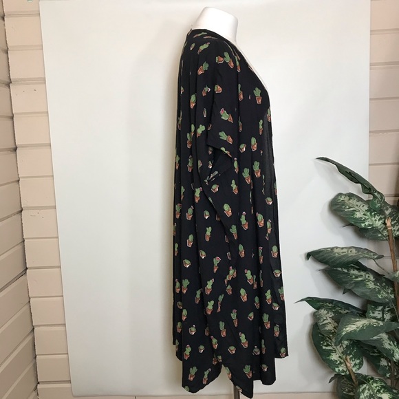 BLUE RAIN Cactus Plant Print Open Front Kimono - Picture 5 of 8
